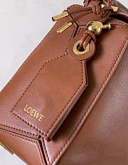 Colestore Loewe Small Featherlight Puzzle Bag in Nappa Lambskin Pecan 24x16x10cm - 2