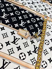 Colestore Louis Vuitton Monogram Confidential 90 Square Silk Scarf Black - 3