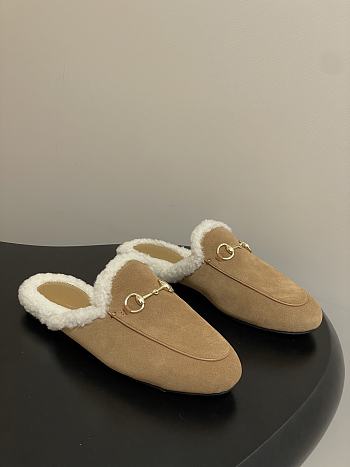 Colestore Gucci Princetown Slipper Dark Beige Suede