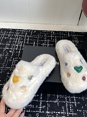 Colestore Chanel Classic Four-Season CC Furry Slippers White - 4
