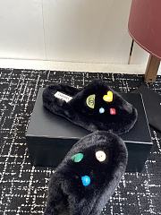 Colestore Chanel Classic Four-Season CC Furry Slippers Black - 2