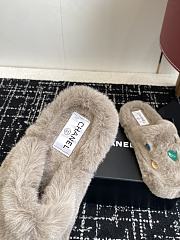 Colestore Chanel Classic Four-Season CC Furry Slippers Light Brown - 6