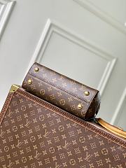 Colestore Louis Vuitton Cluny BB Black Monogram Canvas M13041 28 x 20 x 10 cm - 2