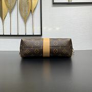 Colestore Louis Vuitton Pochette Mia Monogram M26191 22 x 14.5 x 8 cm - 6