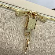 Colestore Louis Vuitton Express MM White M26359 36x18.5x24cm - 5