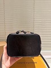 Colestore Louis Vuitton Noé BB Monogram M26284 22 x 17.5 x 13 cm - 5
