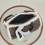 Colestore Louis Vuitton LV Ski Speedy Soft 30 Teddy M26326 30 x 21 x 17 cm - 2