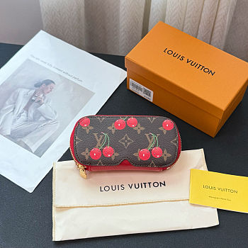 Colestore  Louis Vuitton LV x TM Sunglasses Pouch 