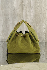 Colestore Chanel 25 Mini Handbag Suede & Gold Metal Green 20x22x12.5cm - 2