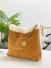 Colestore Chanel 22 Bag Tan Suede and White Shearling 39x42x8cm - 3