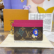 Colestore Louis Vuitton LV Charms Card Holder Monogram Pink 10.2 x 7.3 x 0.3 cm - 1