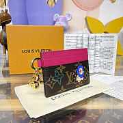 Colestore Louis Vuitton LV Charms Card Holder Monogram Pink 10.2 x 7.3 x 0.3 cm - 4