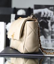 	 Colestore Chanel 19 Bag Shiny lambskin, Gold, Silver & Ruthenium Plated Metal Ivory Beige 16x26x9cm - 2