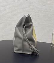 Colestore Loewe Medium Flamenco Clutch Landscape in Nappa Calfskin Sparkling Grey/Butter 30x24.5x10.5cm - 2
