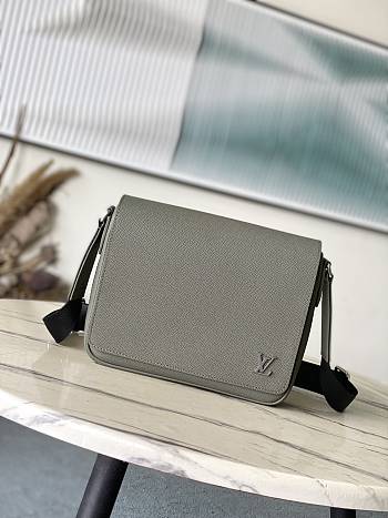 	 Colestore Louis Vuitton District PM Taiga in Grey Green 26 x 20 x 7cm