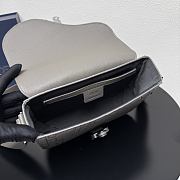 Colestore Dior Saddle Small Messenger Bag with Flap Dior Gravity Grey Leather and Grey Grained Calfskin 23 x 17.5 x 6cm - 3
