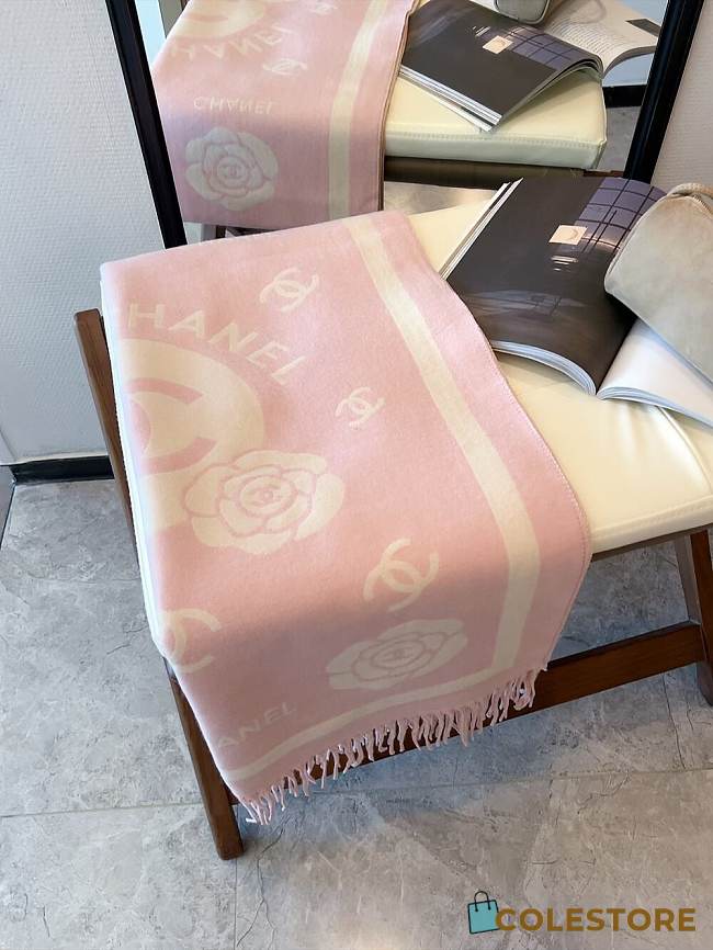 Colestore Chanel Scarf in Wool & Cashmere - 1