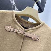 Colestore Louis Vuitton Cape Coat Luxury Beige - 4
