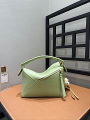 Colestore Loewe Small Puzzle Edge bag in Classic Calfskin Mint Green 24x10x14cm - 5