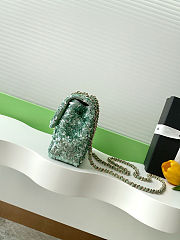 Colestore Chanel Flap bag Sequin & Gold Plated Metal Green 21x14x8cm - 6