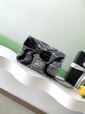 Colestore Chanel Flap bag Sequin & Silver Plated Metal Silver & Black 21x8x14cm