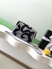 Colestore Chanel Flap bag Sequin & Silver Plated Metal Silver & Black 21x8x14cm - 4