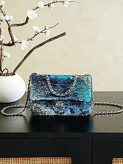 Colestore Chanel Flap bag Sequin & Gold Tone Plated Metal Blue Green Shaded 21x14x8cm - 1