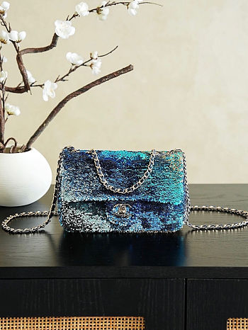 Colestore Chanel Flap bag Sequin & Gold Tone Plated Metal Blue Green Shaded 21x14x8cm