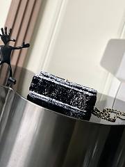 Colestore Chanel Flap bag Sequin & Gold Plated Metal Black & White  14 x 21 x 8cm - 5