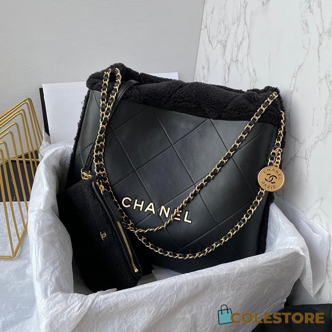 	 Colestore Chanel 22 Bag Black Suede and Black Shearling 39x42x8cm - 1