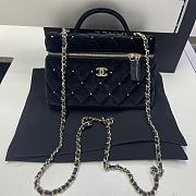 Colestore Chanel Vanity bag with Strap Velvet, Stones & Gold Plated Metal Black  17 x 19.5 x 5cm - 5