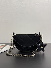 Colestore Chanel Clutch with strap Velvet Effect Nylon, Crinkled Effect Glossy Calfskin & Gold Metallic Black 15 x 22 x 6cm - 4
