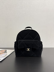 Colestore Chanel Backpack Suede & Gold Metal Black  22 x 22.5 x 8.5cm - 1
