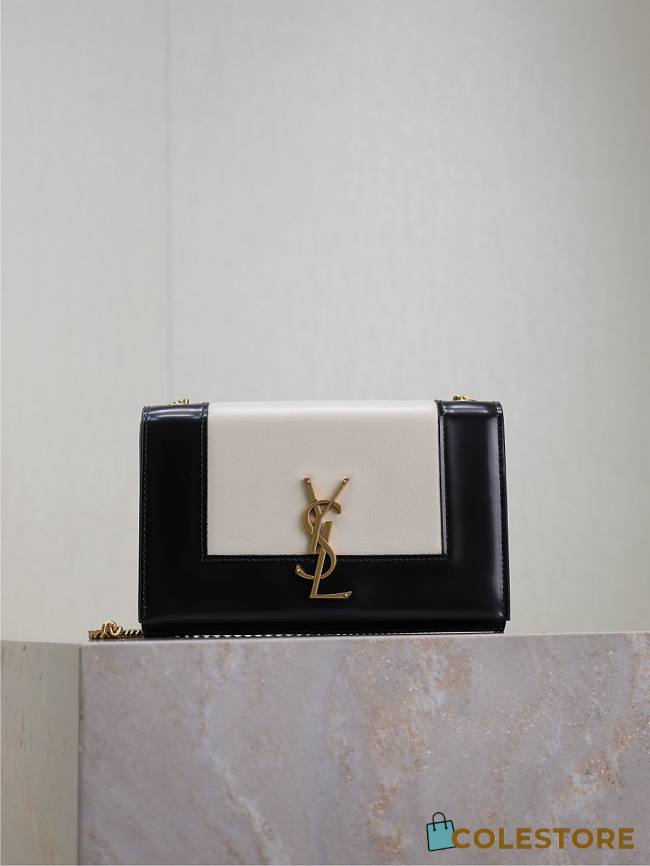 Colestore YSL Saint Laurent Small Kate Suede Shoulder Bag In White And Black 20x13.5x6cm - 1