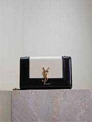 Colestore YSL Saint Laurent Small Kate Suede Shoulder Bag In White And Black 20x13.5x6cm - 1
