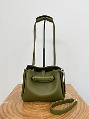 Colestore Loewe Small Madrid bag in Supple Calfskin Green 23.5x19x10cm - 4
