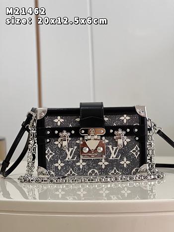Colestore Louis Vuitton Petite Malle Bag Grey M21462 20 x 12.5 x 6 cm