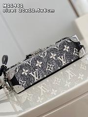 Colestore Louis Vuitton Petite Malle Bag Grey M21462 20 x 12.5 x 6 cm - 4