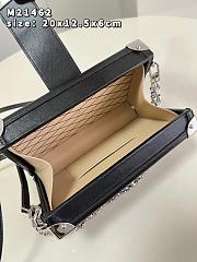 Colestore Louis Vuitton Petite Malle Bag Grey M21462 20 x 12.5 x 6 cm - 3