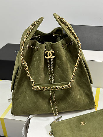 Colestore Chanel 25 Medium Handbag Suede & Gold Metal Olive Green 40x30x15cm