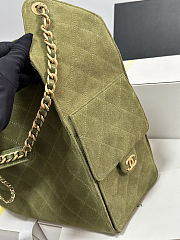 Colestore Chanel 25 Medium Handbag Suede & Gold Metal Olive Green 40x30x15cm - 6