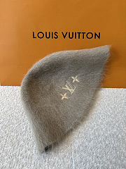Colestore Louis Vuitton LV Fluffy Hat Gray  - 3