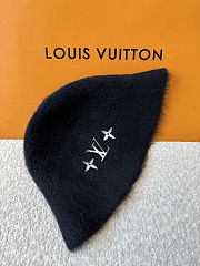 Colestore Louis Vuitton LV Fluffy Hat Black - 3