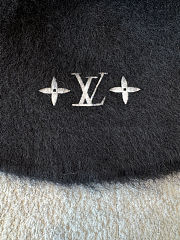 Colestore Louis Vuitton LV Fluffy Hat Black - 2