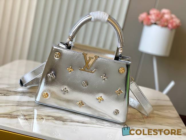 Colestore Louis Vuitton Capucines BB Features a Metallic Silver 27x18x9cm - 1