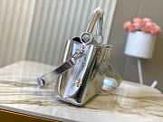 Colestore Louis Vuitton Capucines BB Features a Metallic Silver 27x18x9cm - 6