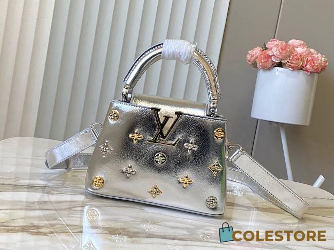 Colestore Louis Vuitton Capucines Mini Features a Metallic Silver 21x14x8cm - 1