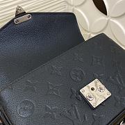 Colestore Louis Vuitton Pochette Metis East West Monogram Empreinte Navy M26456 21.5 x 13.5 x 6 cm - 5