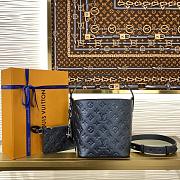 Colestore Louis Vuitton All In BB Monogram Empreinte Leather Navy M26430 6 x 18 x 12 cm - 1