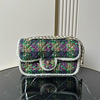 Colestore Chanel Large Flap Bag  Tweed, Shearling Lambskin & Gold-Tone Metal  Green, Purple, Ecru & Brown 26.5x19.5x9cm